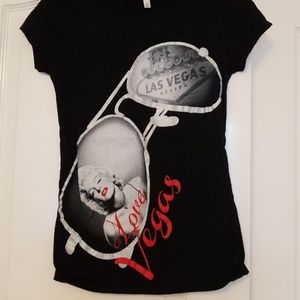 Las Vegas Black Tee